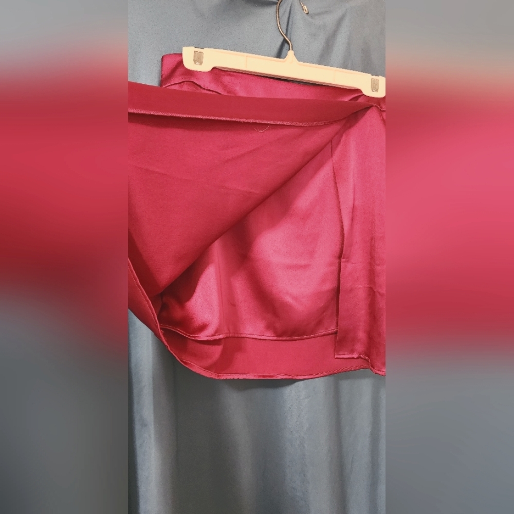 Mini Skirt - Picture 4 of 7